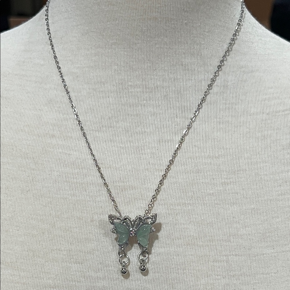 Butterfly Pendant Necklace Silver Tone | Y2K Fairycore Aesthetic Jewelry